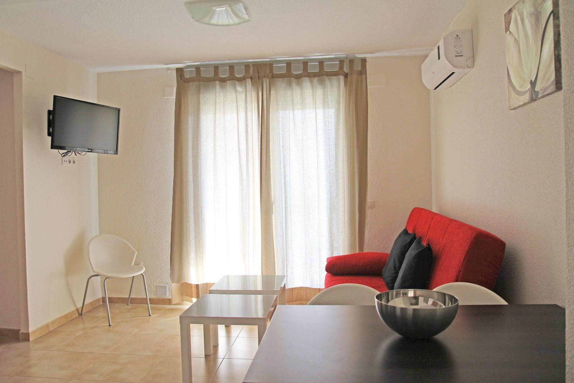 Apartamentos Dona Carmen 3000 Oropesa del Mar Ngoại thất bức ảnh